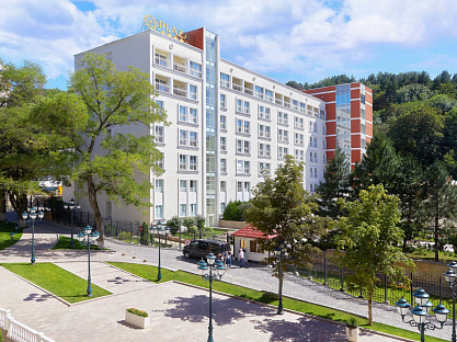 Санаторий «Плаза» г. Кисловодск. Территория